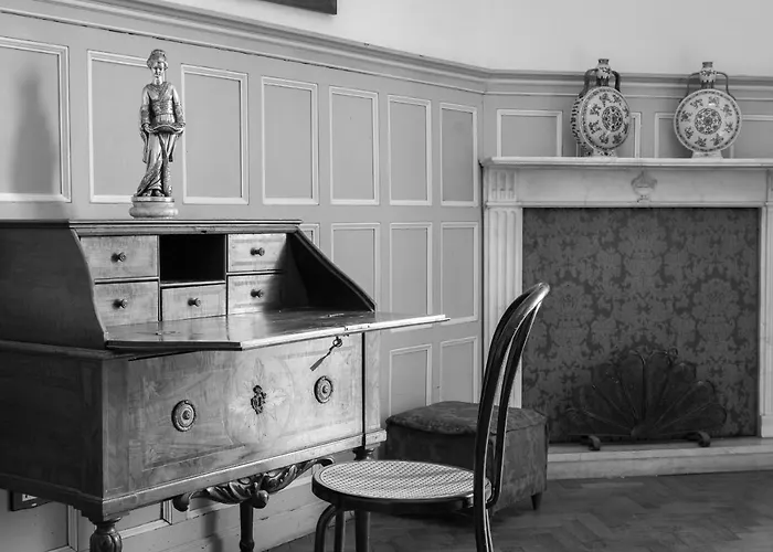 Appartamento 4bdrm Elegant Apartm In Private Estate, Shared Swimmingpool, Maze Garden *